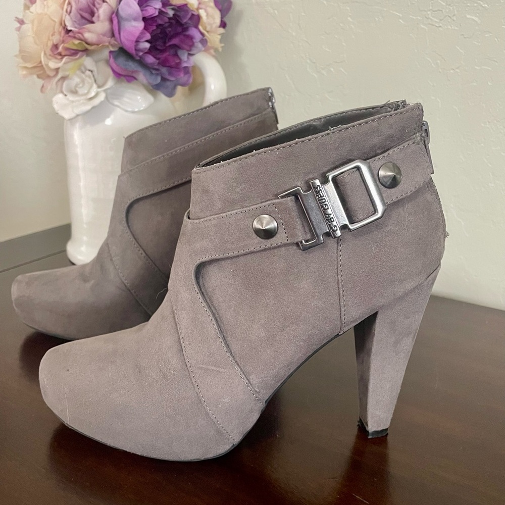 Guess gray suede booties size 7